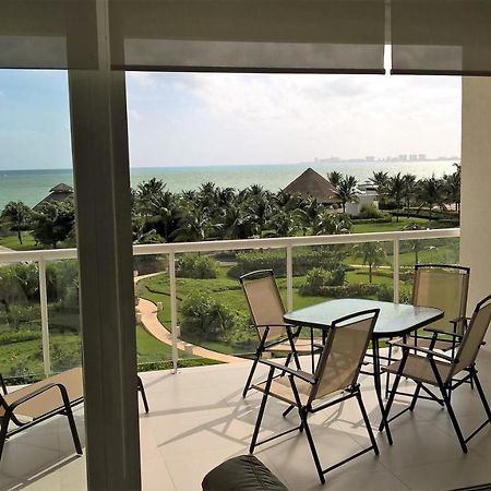 Swim The Caribbean & Work With A View Apartment แคนคูน ภายนอก รูปภาพ