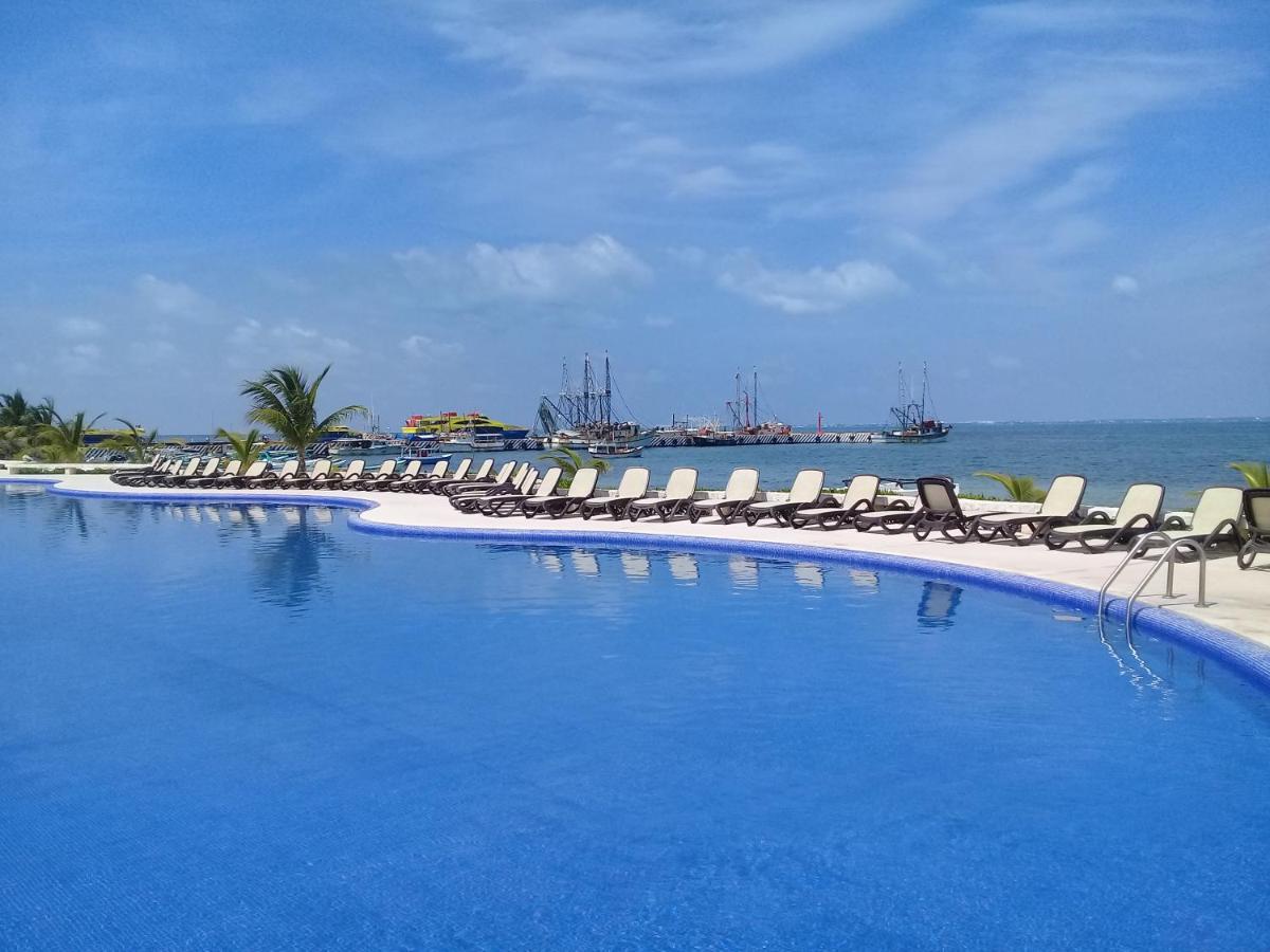 Swim The Caribbean & Work With A View Apartment แคนคูน ภายนอก รูปภาพ