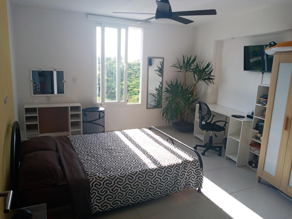 Swim The Caribbean & Work With A View Apartment แคนคูน ภายนอก รูปภาพ